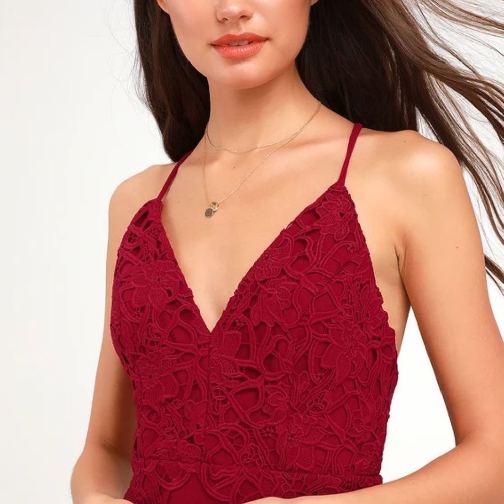 Lulus red maxi dress